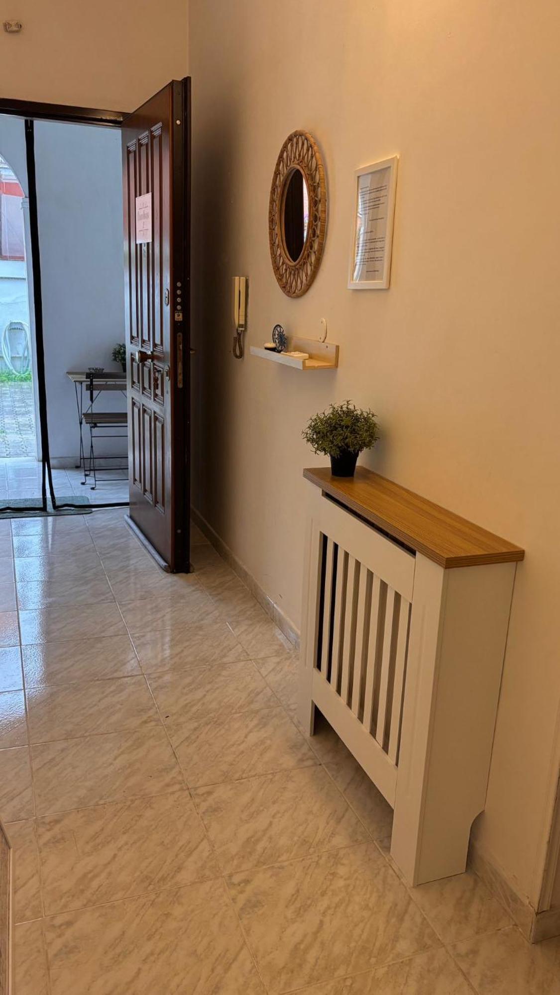 House 2 * Fiumicino